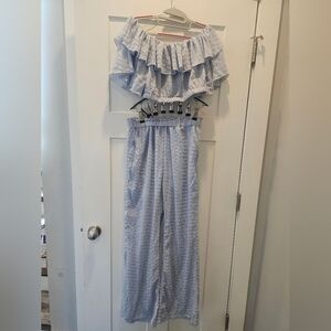 Baby Blue Ruffle Off-Shoulder 2-Piece Set – Crop Top & Wide-Leg Pants Large